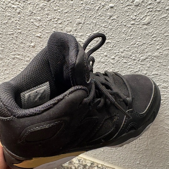 11c Jordan’s - Picture 4 of 4